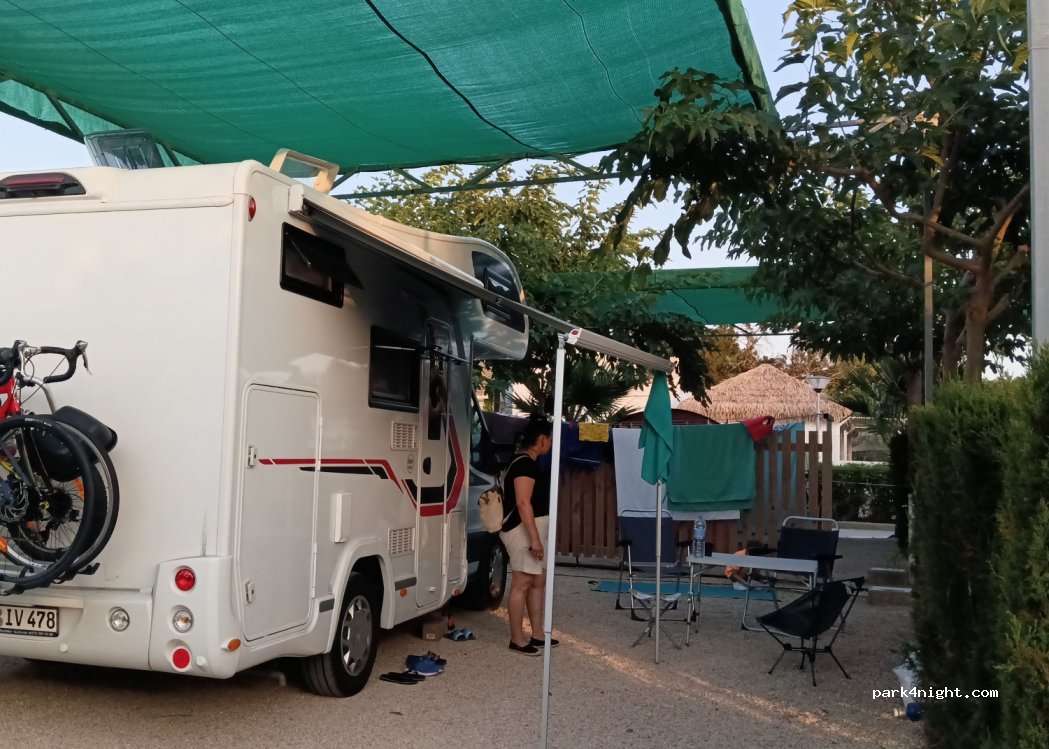 Devesa Gardens Camping & Resort — foto