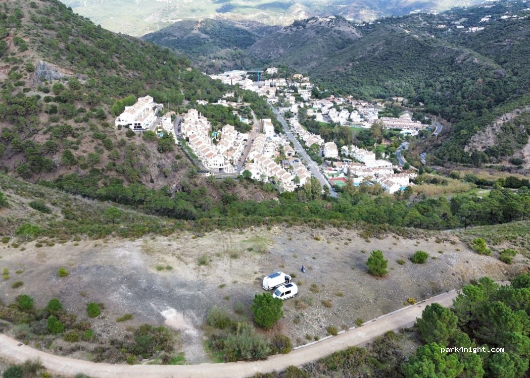 (29679) Benahavís - Calle La Coja — foto