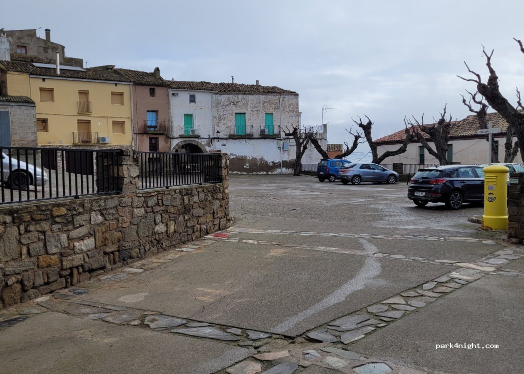 (25737) Cubells - Plaça de la Castella — foto