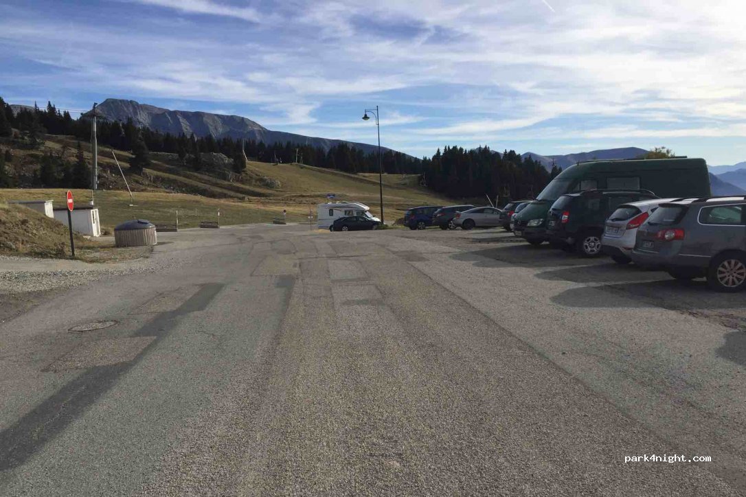 (38410) Chamrousse - 785 Route de la Croisette — foto 2