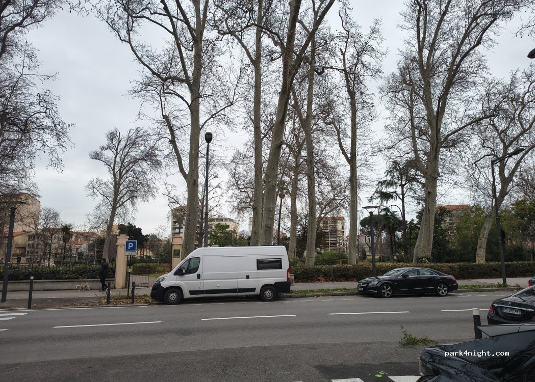 (66000) Perpignan - Boulevard Jean Bourrat — foto