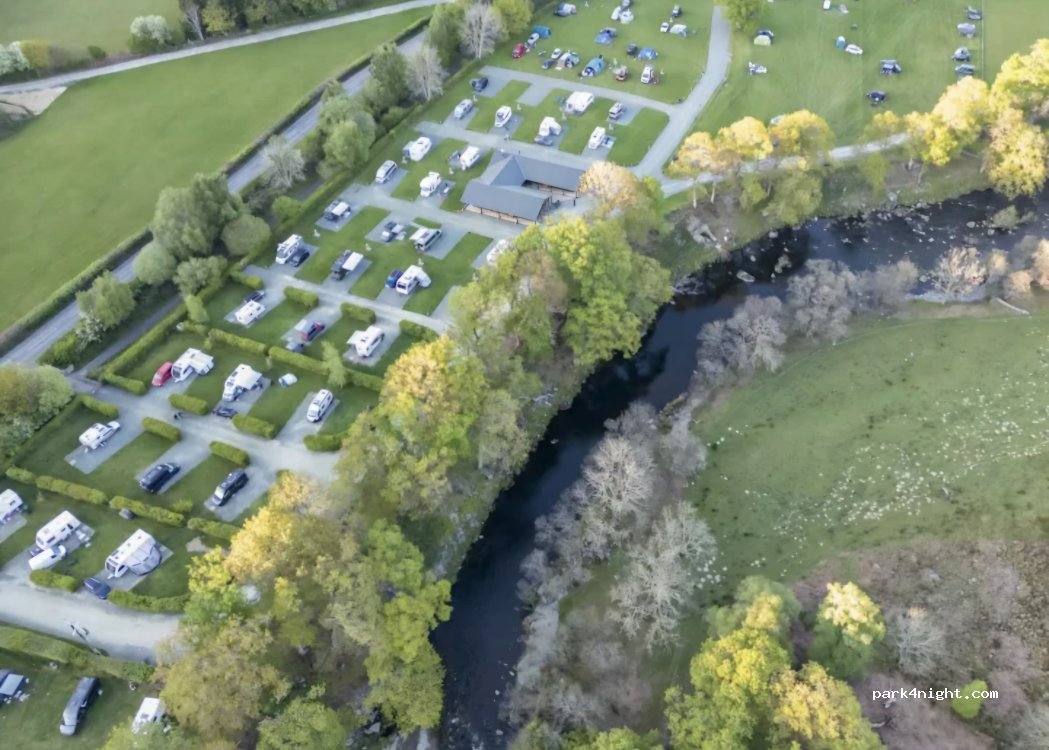 Elan Oaks - Camping & Caravan Site — foto