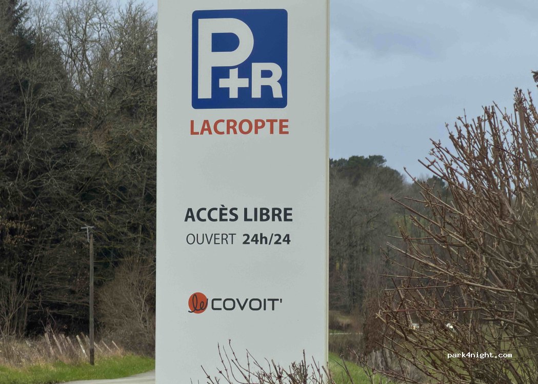 (24380) Lacropte - Route de l'Abbé Brugière — foto