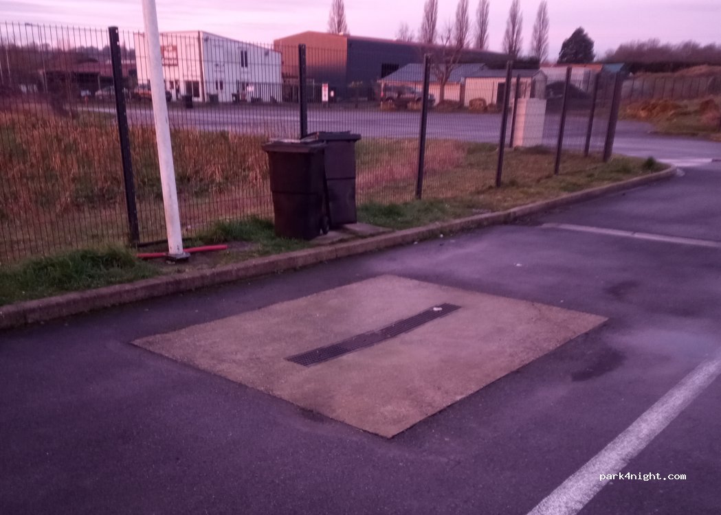(60290) Rantigny - Rue des Acacias — foto 4