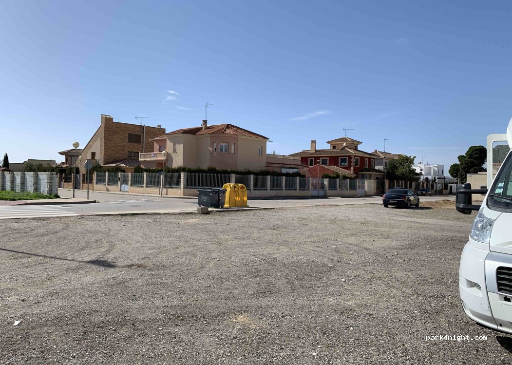 (13200) Manzanares - Calle Huerta del Río — foto