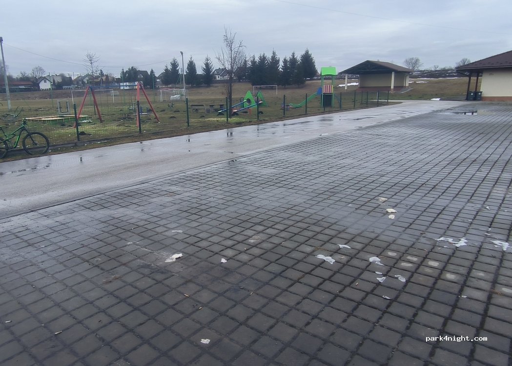 (32-093) Polanowice - Unnamed Road — foto