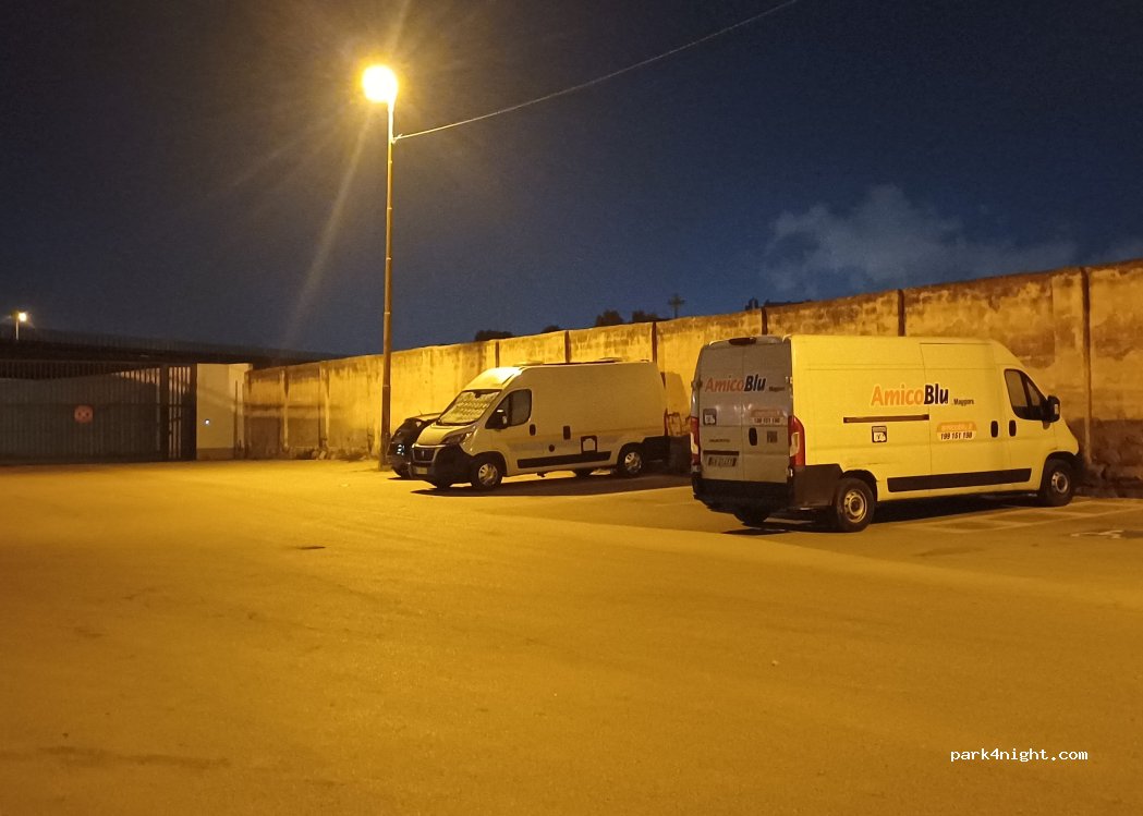 (74123) Taranto - Via Cristoforo Colombo — foto 2