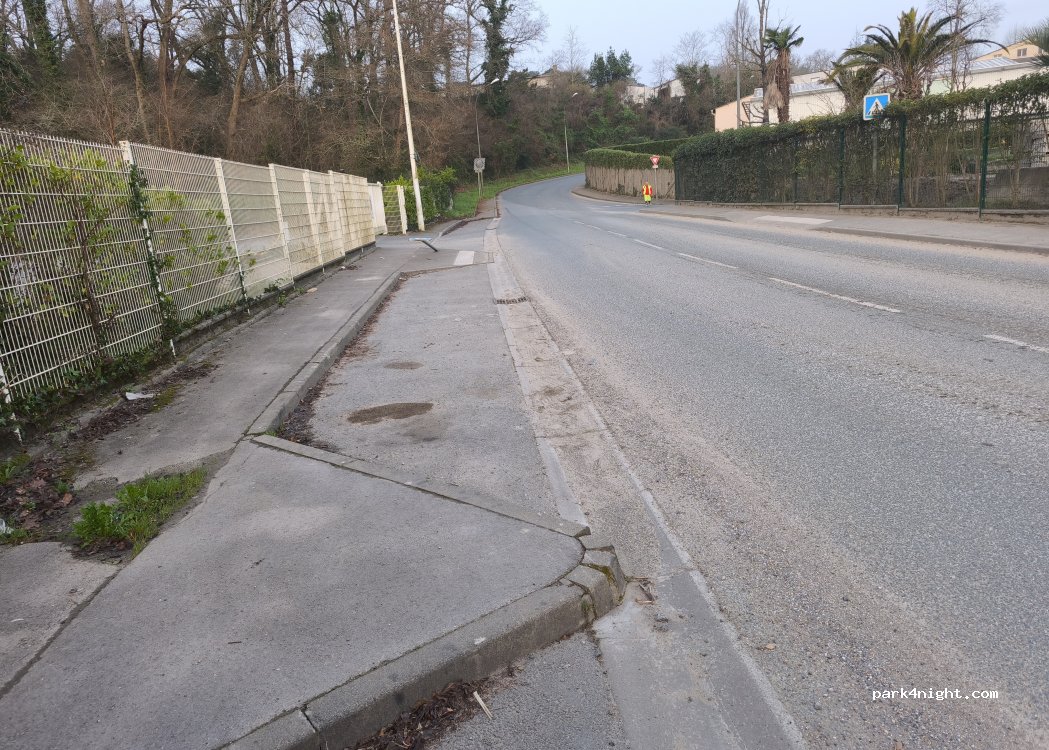(64200) Biarritz - Rue des Hirondelles — foto