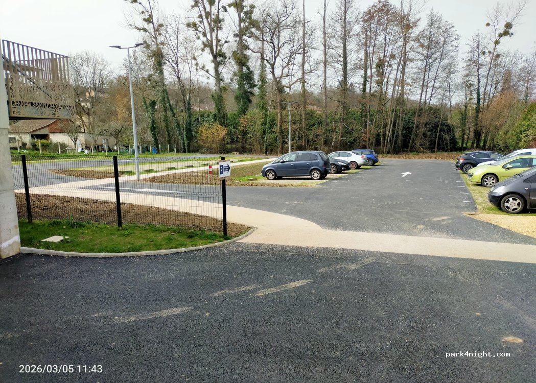 (87110) Bosmie-l'Aiguille - Rue de la Poste — foto