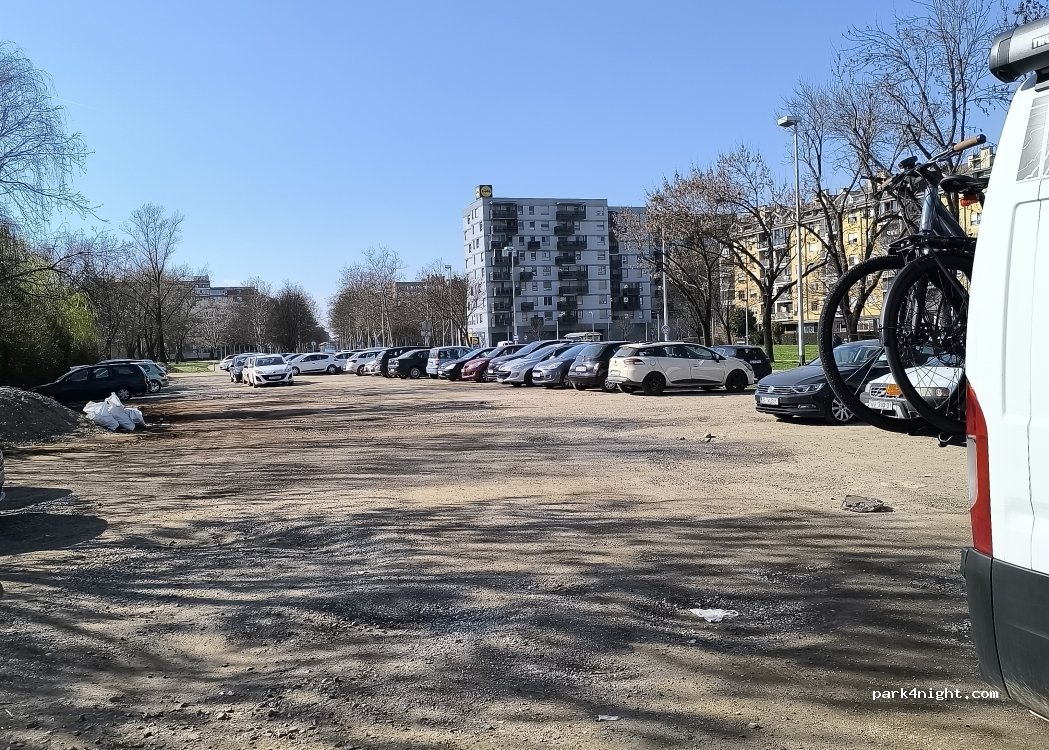 (10146) Zagreb - Prisavlje — foto