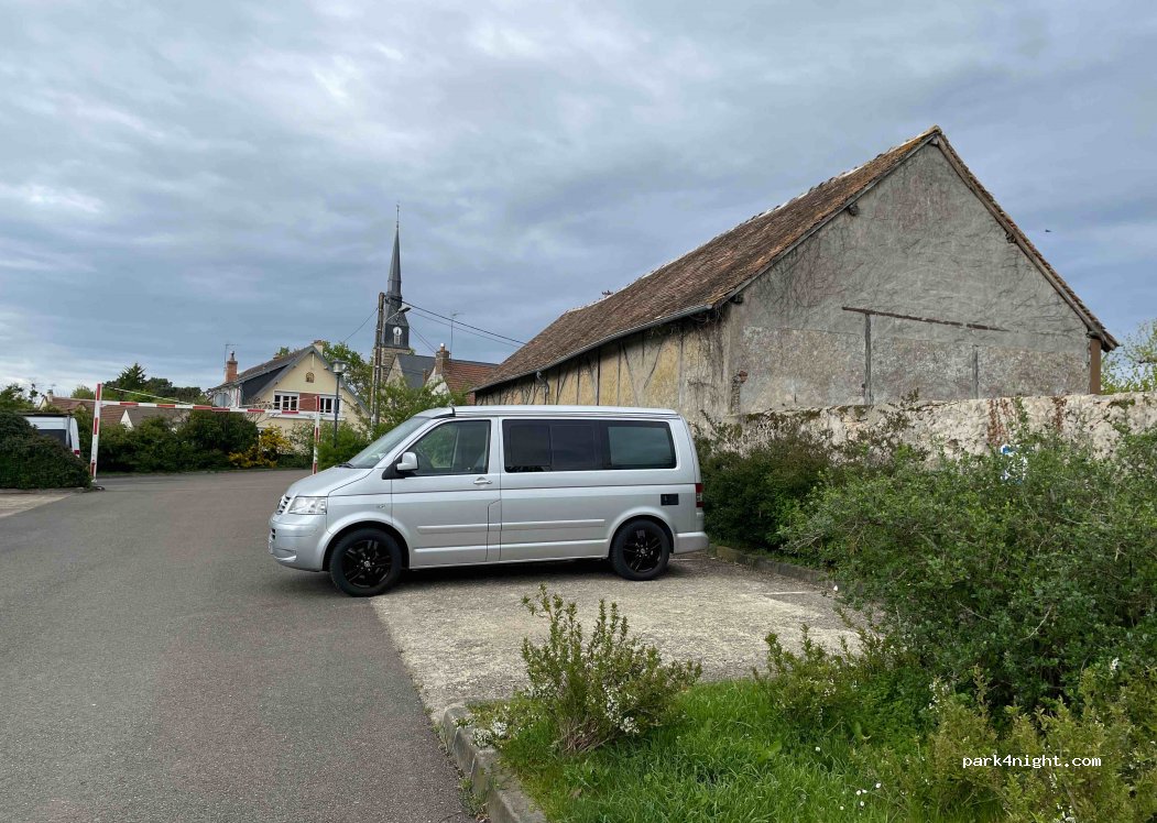 (72230) Arnage - 18 Rue du Port — foto