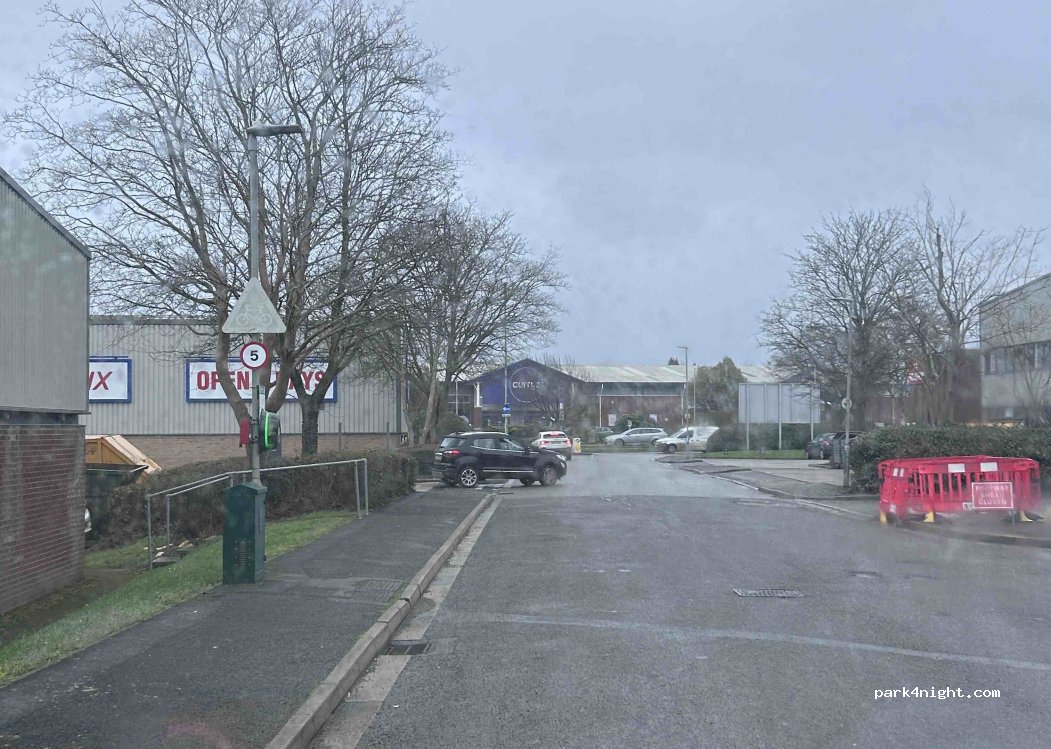 (GL4 3SJ) Gloucester - Eastville Close — foto
