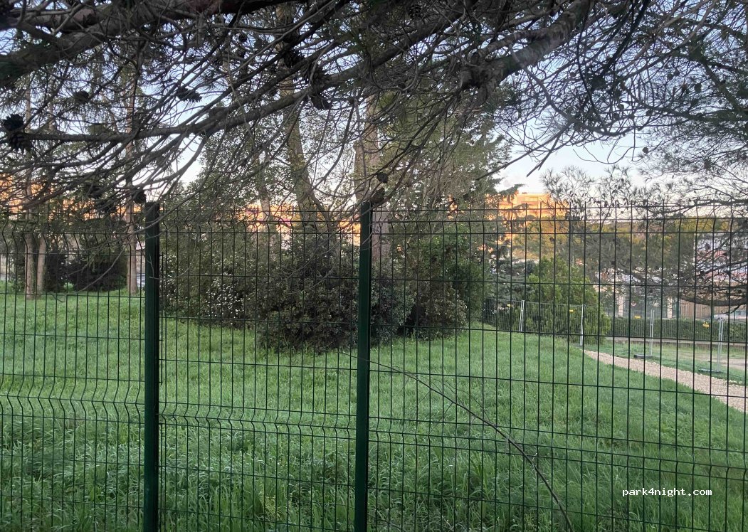 (30200) Bagnols-sur-Cèze - Rue Frédéric Mistral — foto