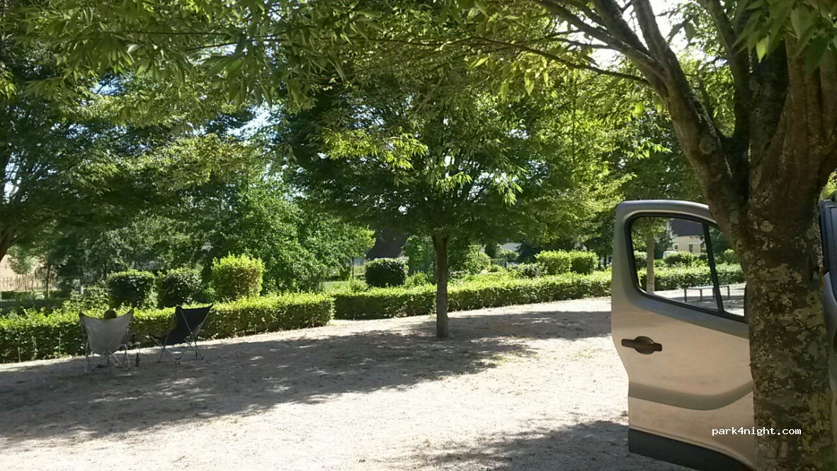 (58150) Garchy - 33-34 Le Bourg — foto 3