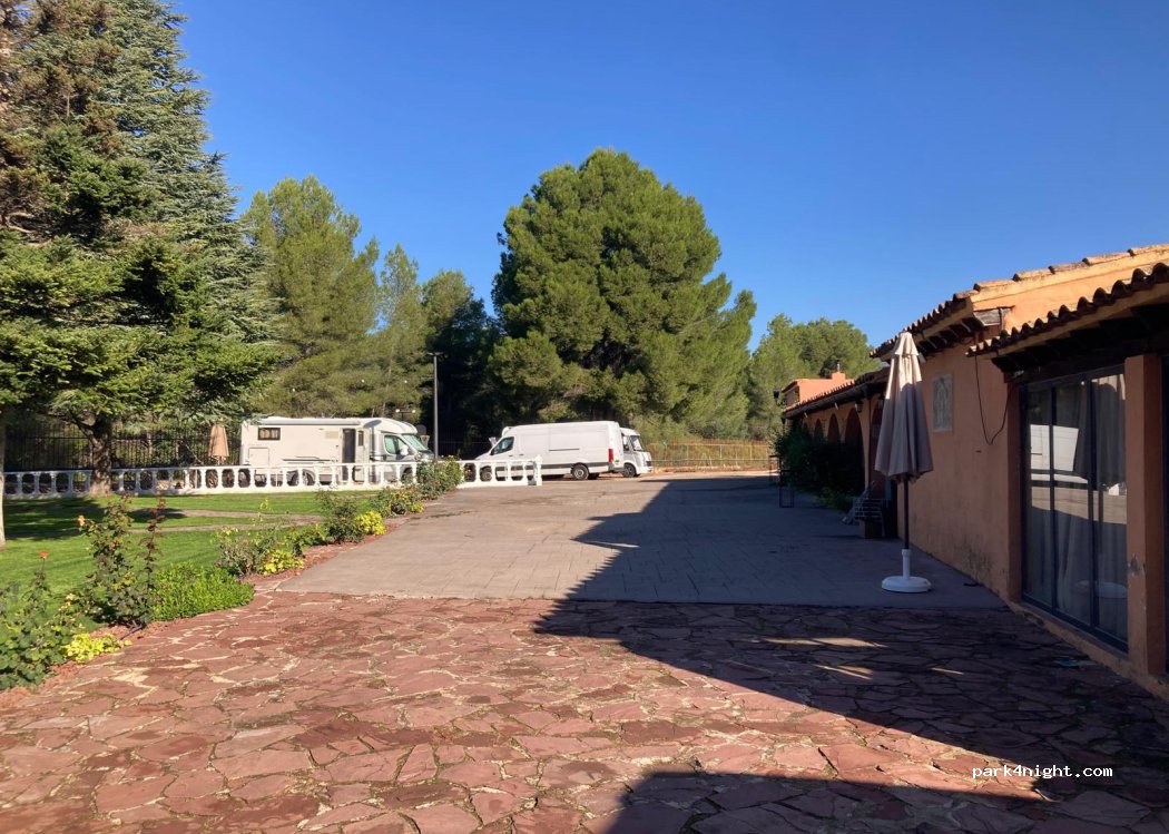 The Pines Hotel — foto 2