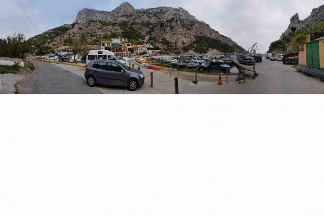(13009) Marseille - 6 Route du Feu de la Calanque de Morgiou — foto