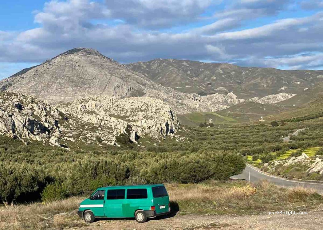 (700 10) Asterousia - Unnamed Road — foto