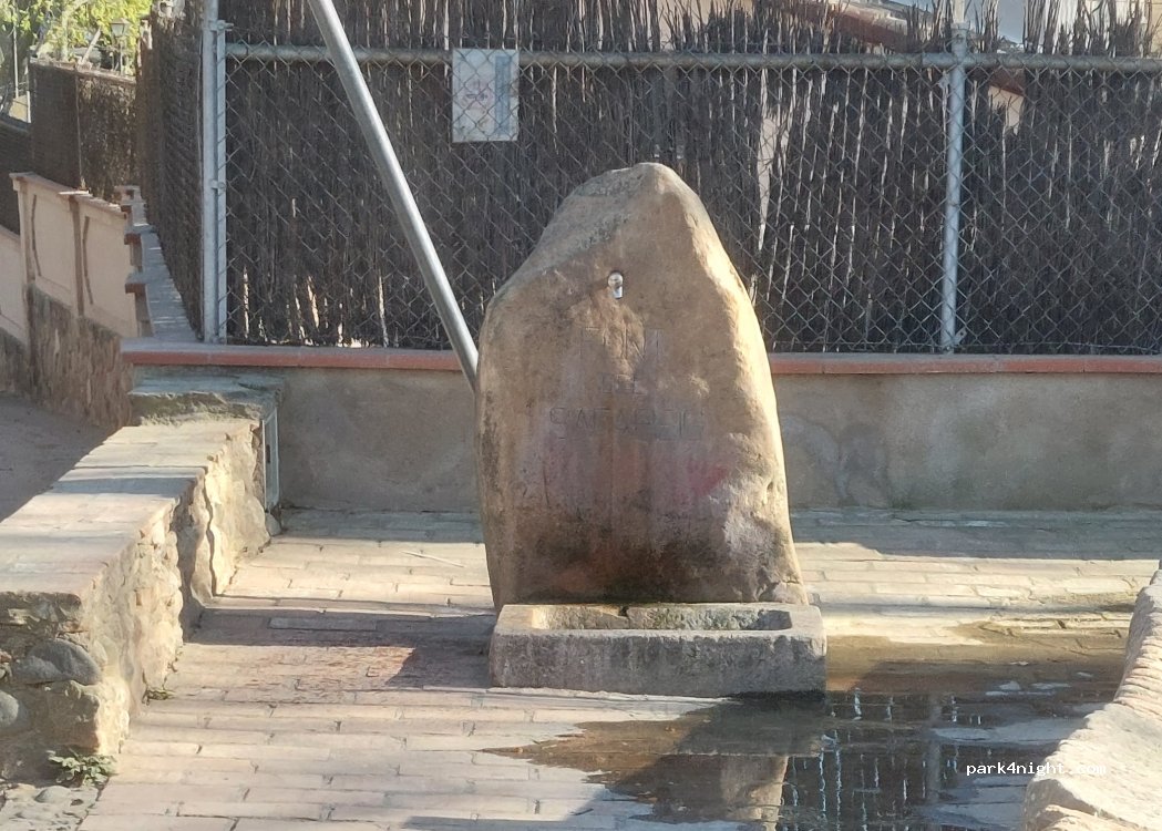 (08213) Santa Perpètua de Mogoda - Carrer Santiga — foto