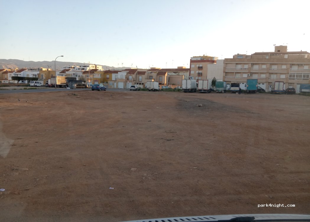 (04740) Roquetas de Mar - Plaza de las Atarazanas — foto