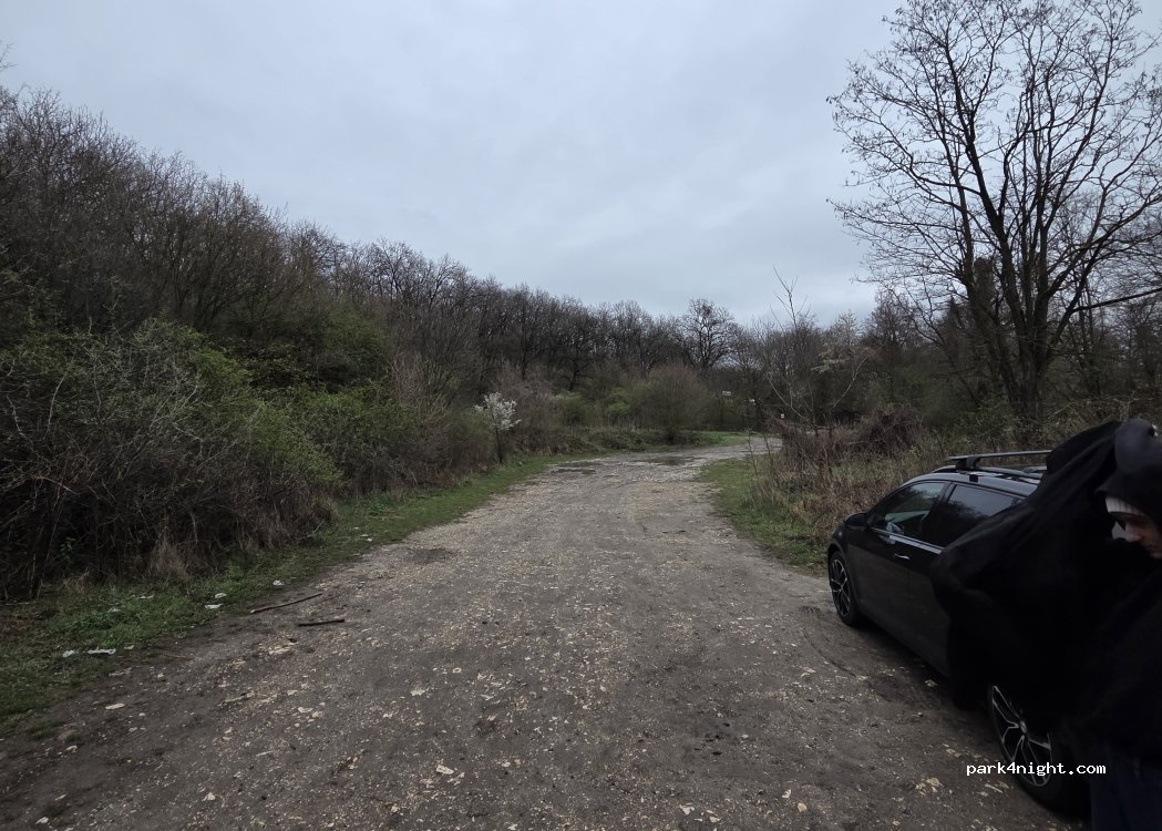(2013) Pomáz - Unnamed Road — foto