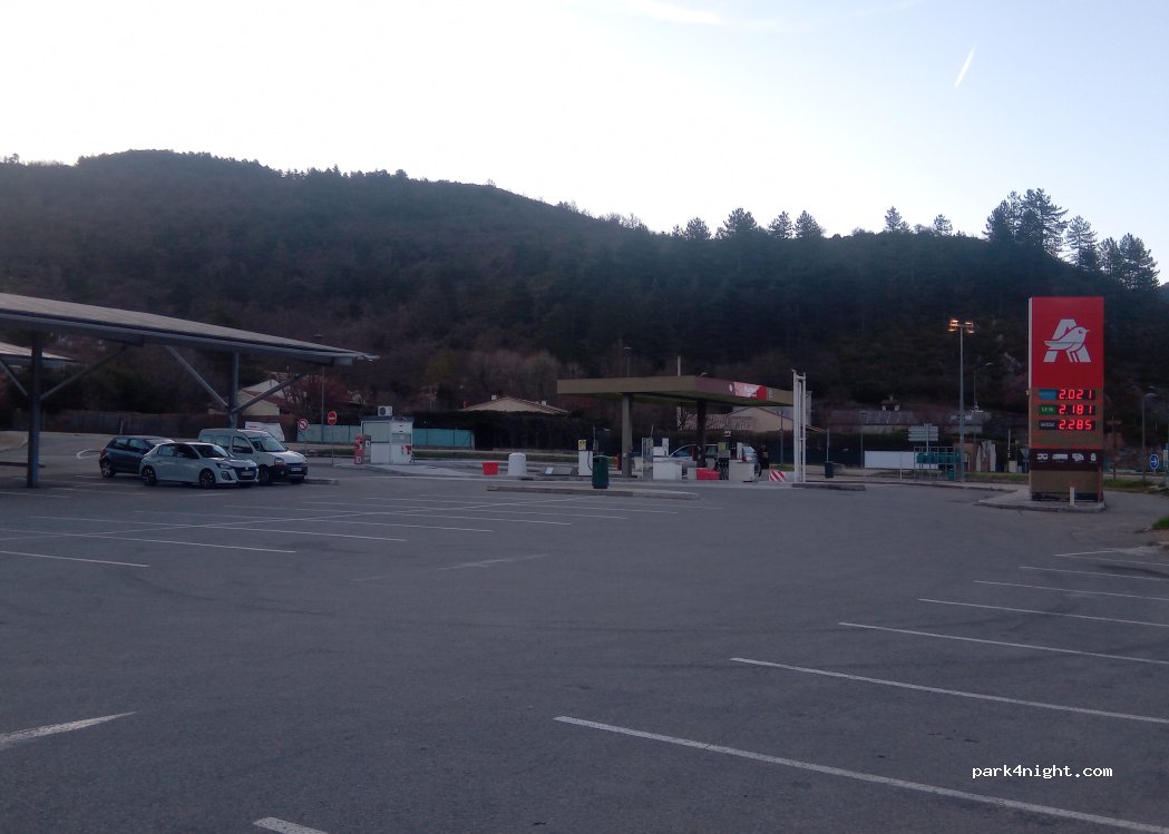 (04120) Castellane - Route de Digne — foto 2