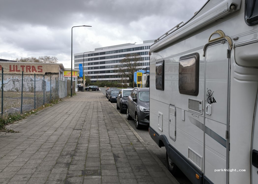 (40233) Dusseldorf - Albertstraße — foto 2