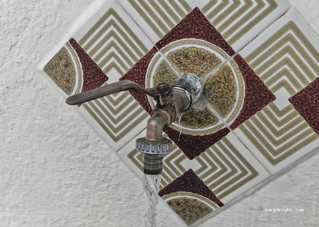 (7330-251) Santo António das Areias - EM 359 — foto