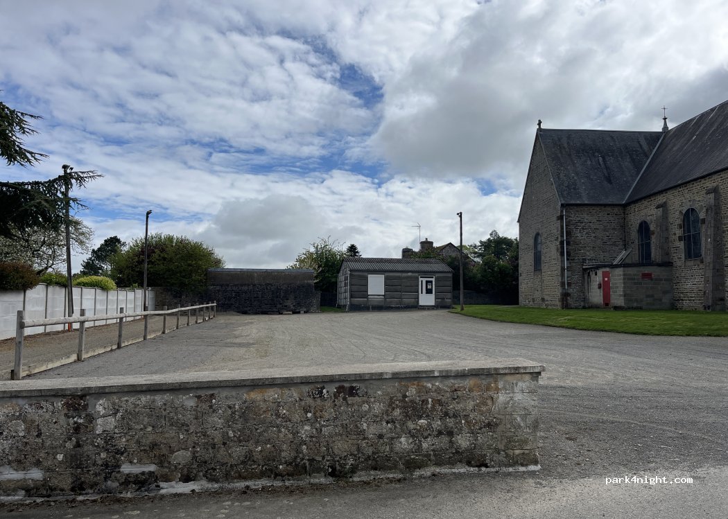 (61800) Saint-Pierre-d'Entremont - Le Bourg — foto