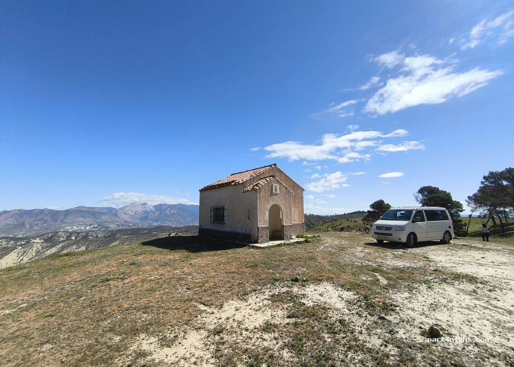 (23487) Huesa - Unnamed Road — foto