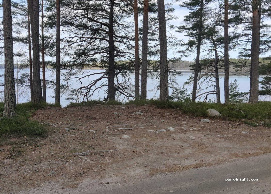 (811 98) Österfärnebo - — foto