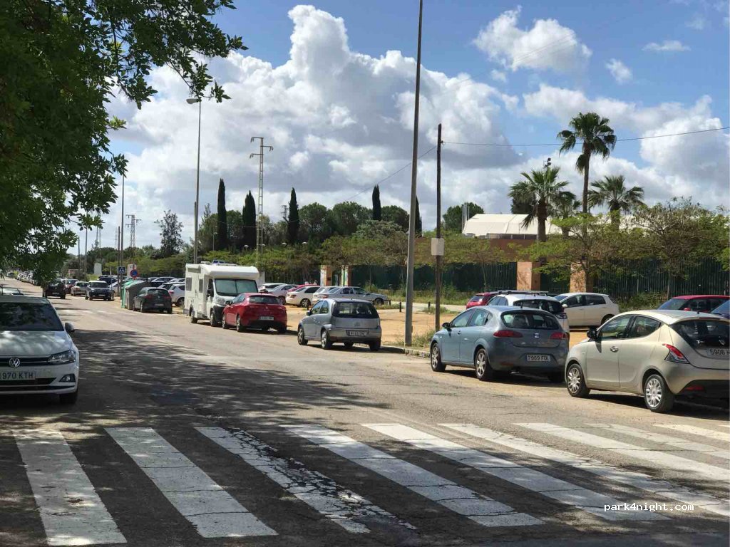 (41012) Sevilla - 9 Avenida Dinamarca — foto