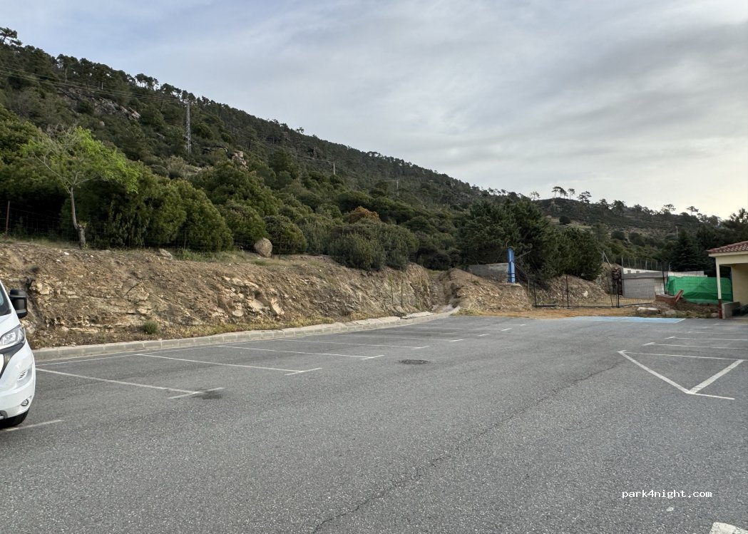 (05110) El Barraco - Unnamed Road — foto 2