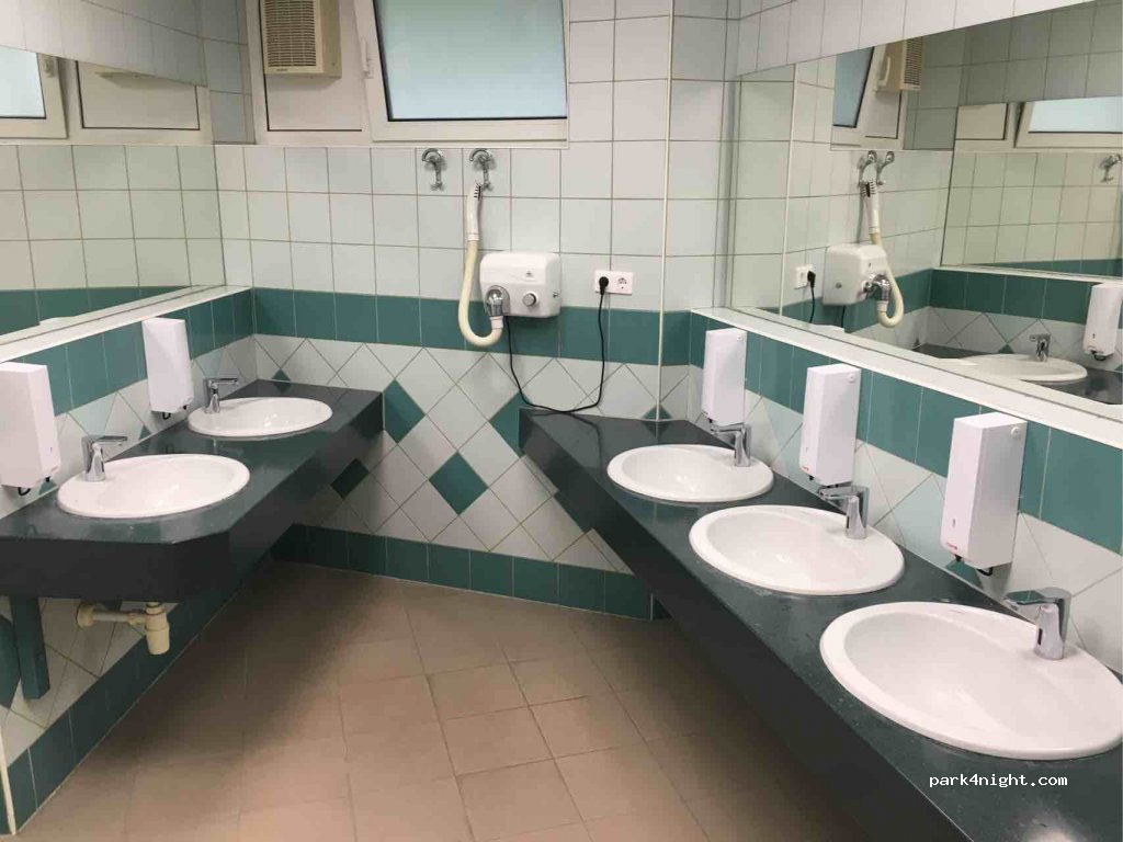 Thermal Kemping Bükfürdő — foto