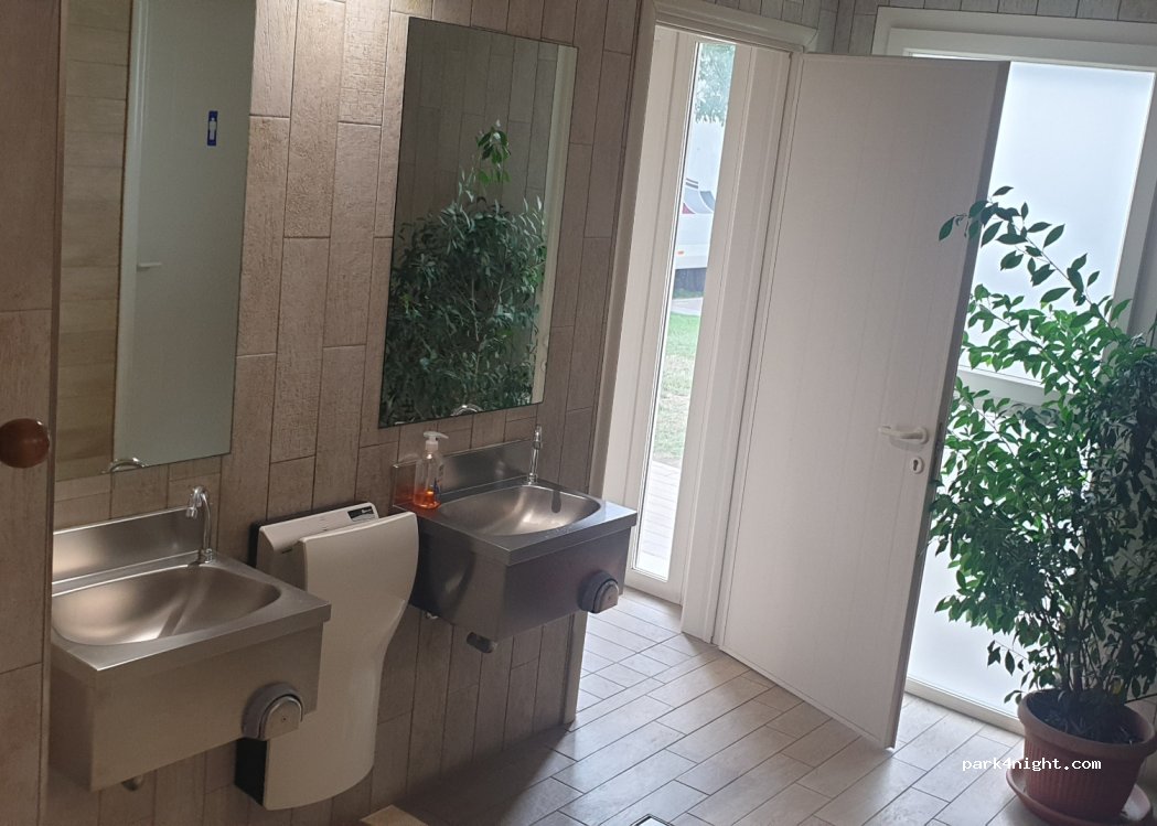 (47814) Igea Marina - Via Antonio Benivieni — foto 4