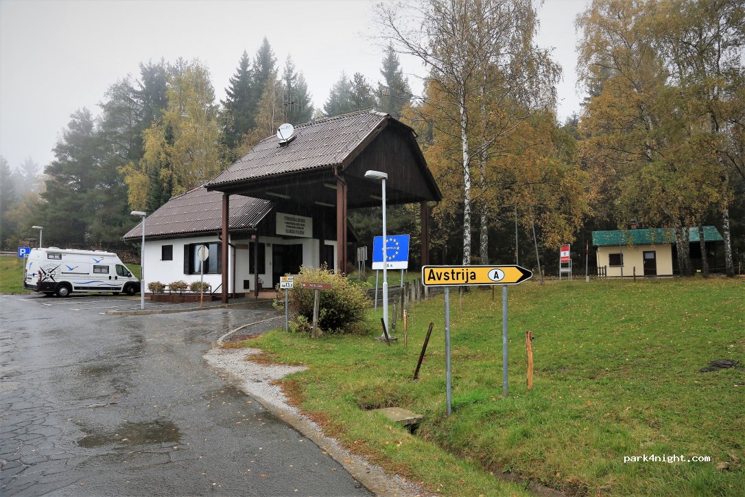 (2353) Schloßberg - 34 Sv. Duh na Ostrem Vrhu — foto