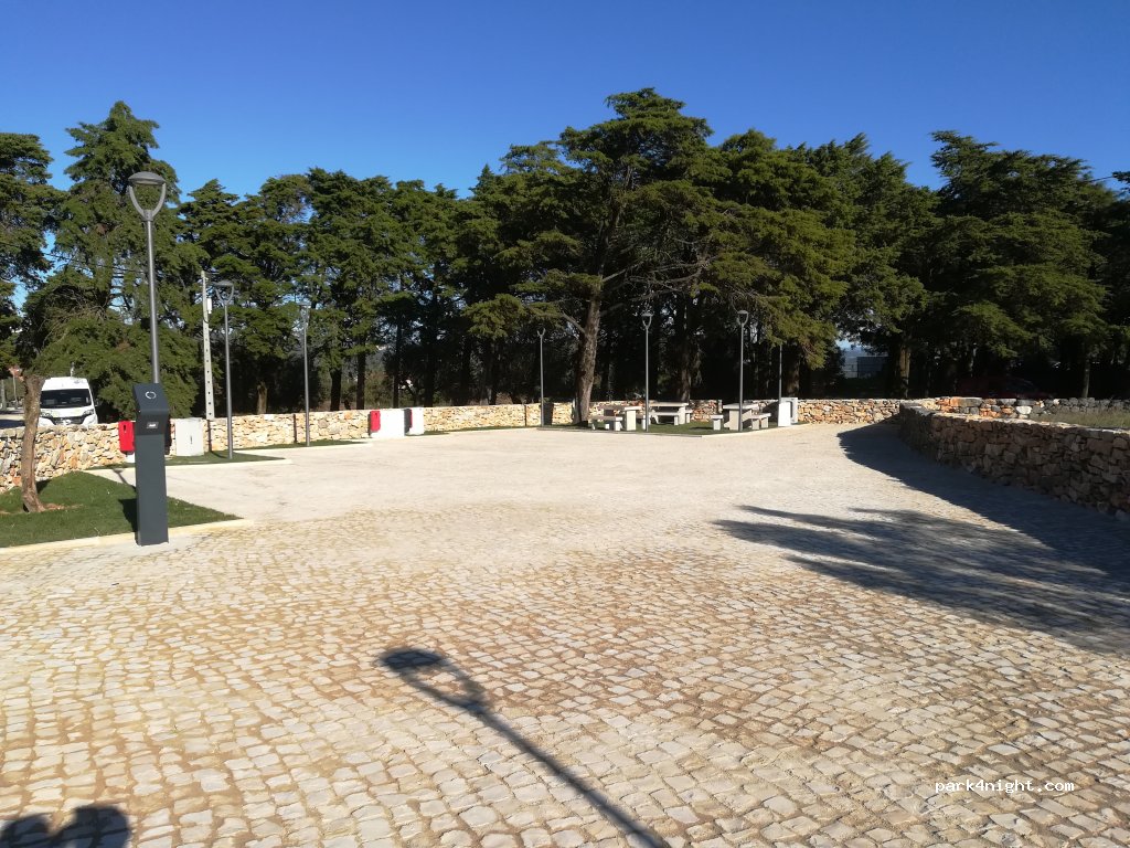Área de Autocaravanas Asa de Chãos — foto 2