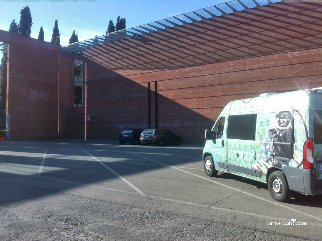 (52100) Arezzo - 24 Via Francesco Gamurrini — foto 2