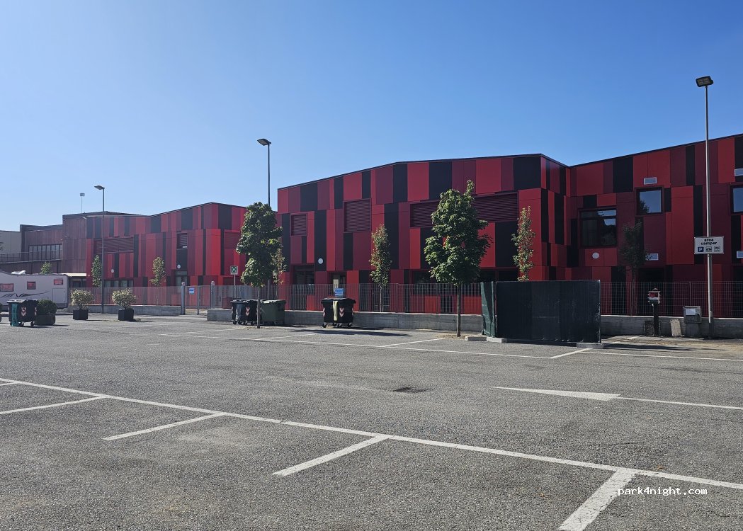 (12062) Cherasco - Piazza Giovanni Paolo II — foto 5