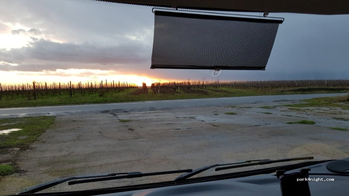 (49400) Saint-Cyr-en-Bourg - La Perrière — foto