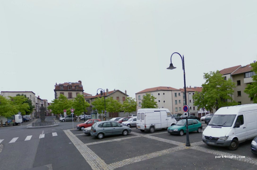 (63100) Clermont-Ferrand - 18 Place de la Rodade — foto