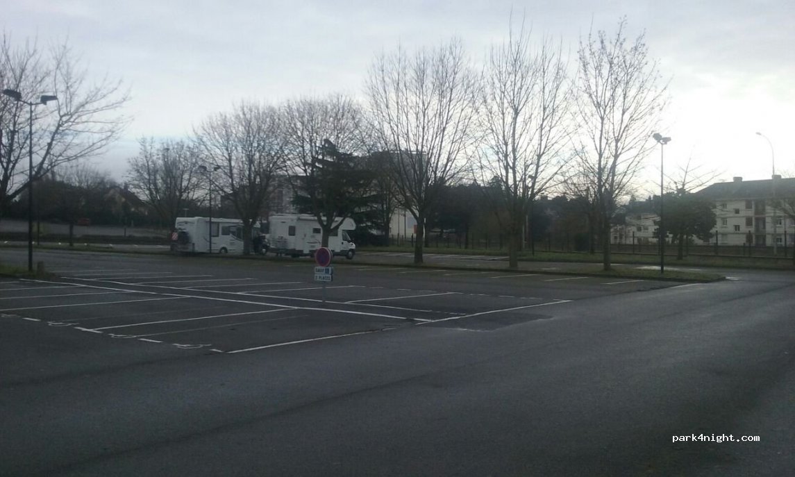 (53000) Laval - 37 Rue de la Gaucherie — foto