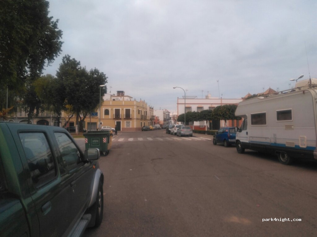(41310) Brenes - 37 Calle Pablo Neruda — foto 2