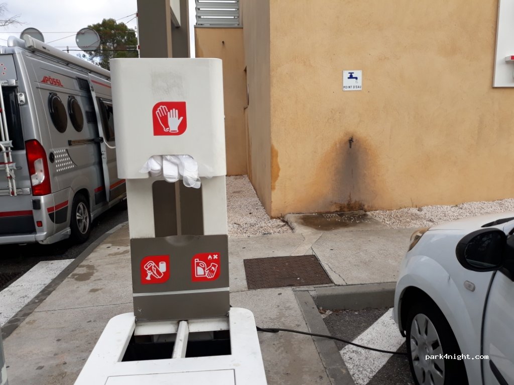 (06250) Mougins - La Provençale — foto 2