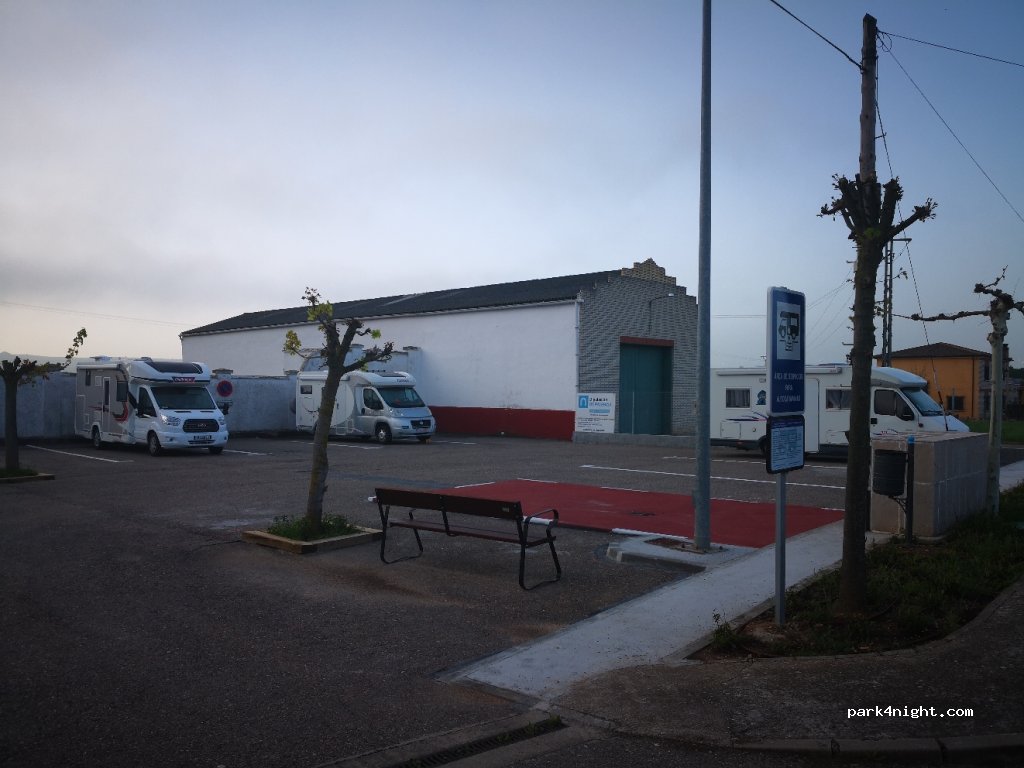 (34250) Quintana del Puente - 17 Calle de Calvo Sotelo — foto