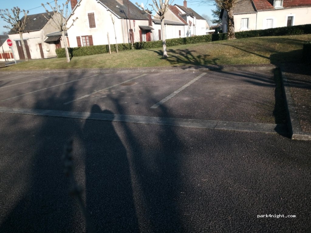 (18220) Rians - 4 Gr Grande Rue — foto