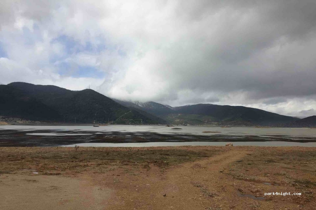 (07700) Elmalı - Unnamed Road — foto