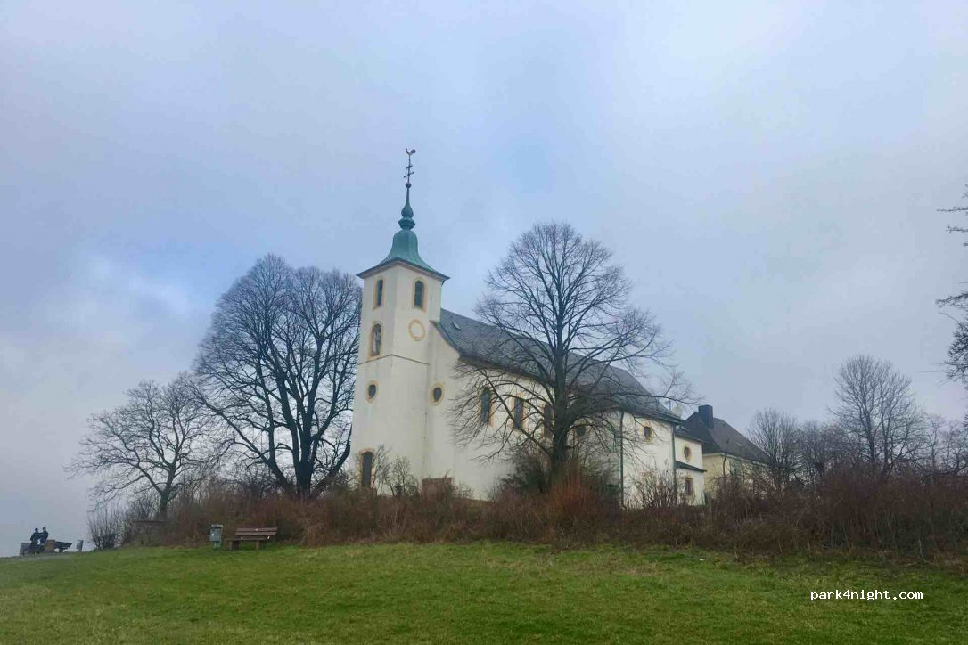 Parkplatz Michaelskapelle — foto