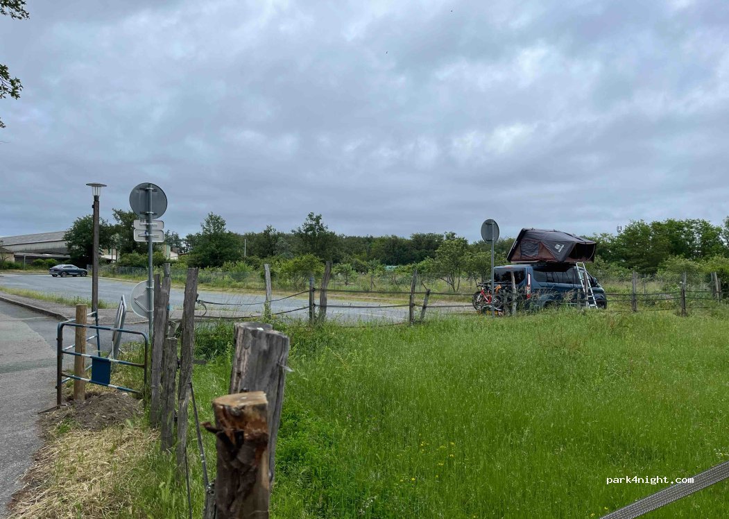 (69570) Dardilly - 45 Chemin de la Beffe — foto 3