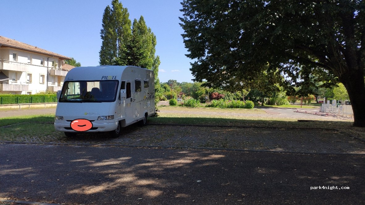 (33610) Canéjan - Résidence l'Orée du Parc — foto