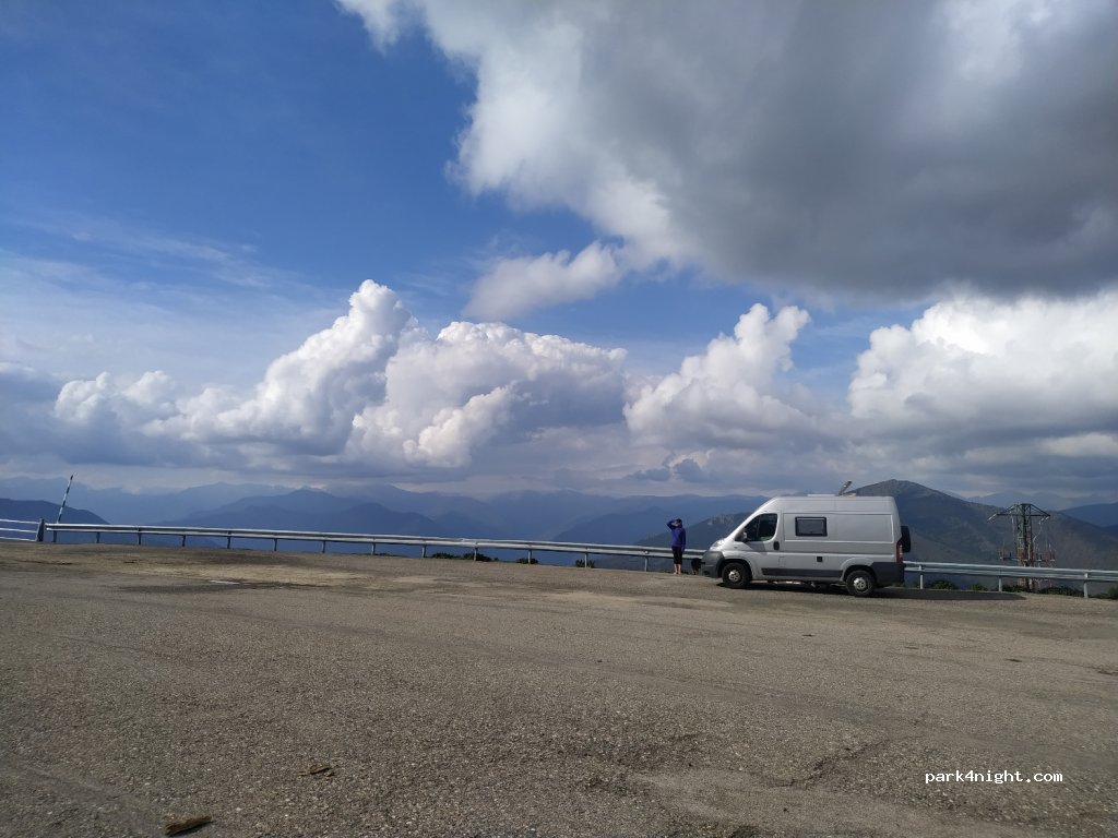 (25594) Rialp - Unnamed Road — foto